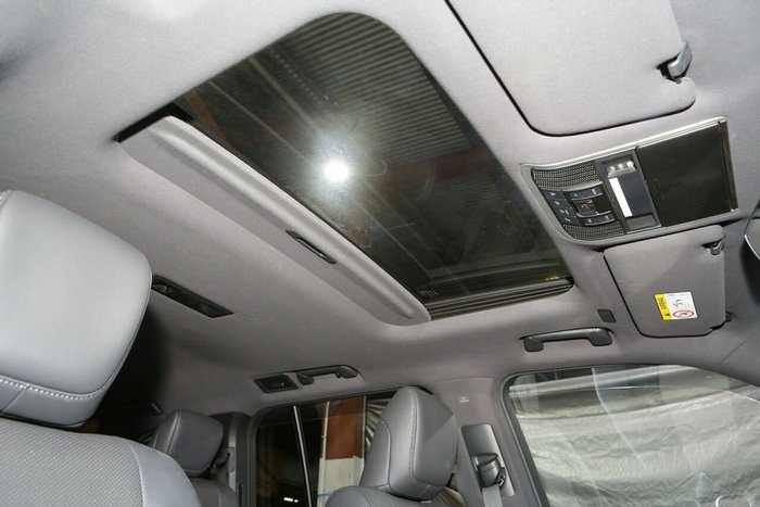 2024 Toyota Landcruiser VX