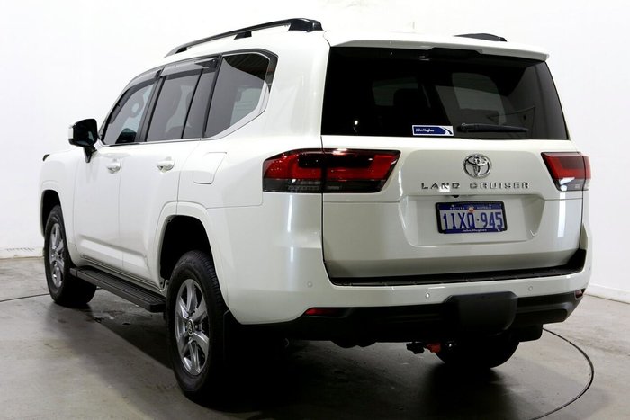 2024 Toyota Landcruiser VX
