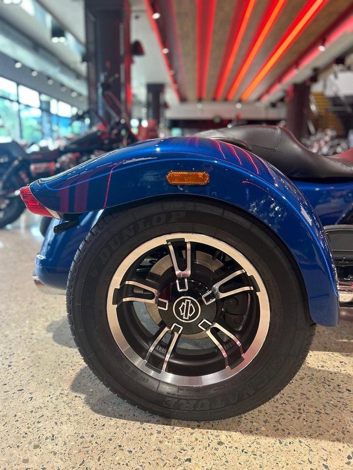 2022 Harley-Davidson Freewheeler 114 (FLRT) Freewheeler Blue