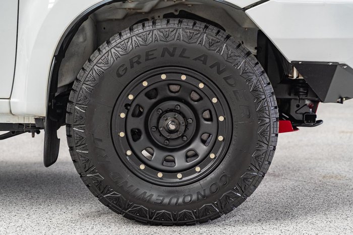 2014 Isuzu MU-X LS-M MY14 4X4 Dual Range Silky White