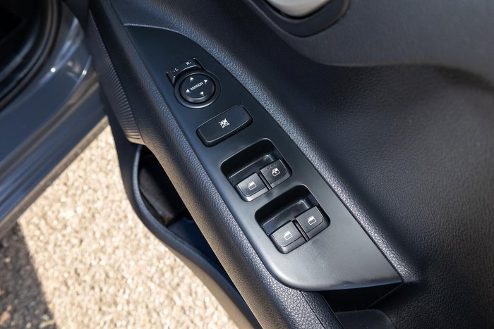 2022 Kia Rio S