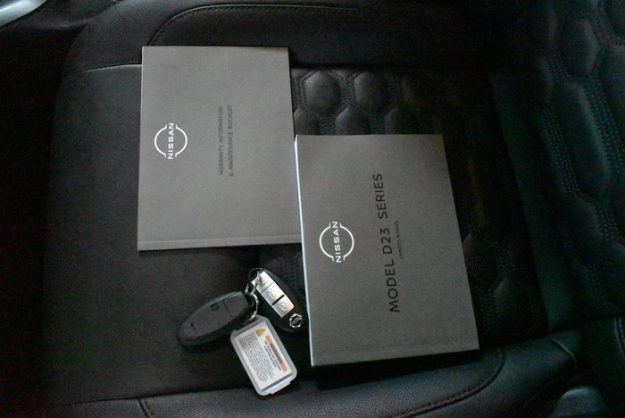 2023 Nissan Navara ST-X