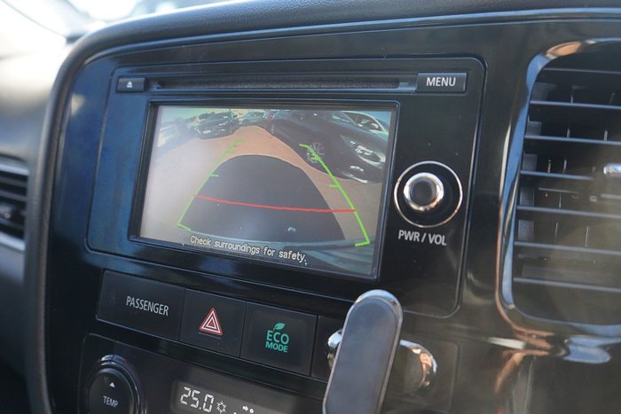 2016 Mitsubishi Outlander LS