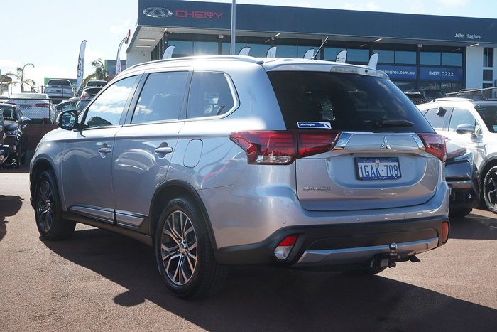 2016 Mitsubishi Outlander LS