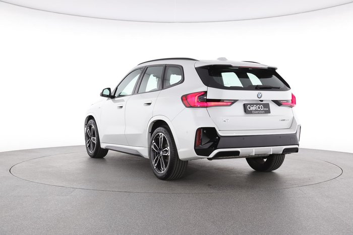2025 BMW X1 xDrive20i M Sport