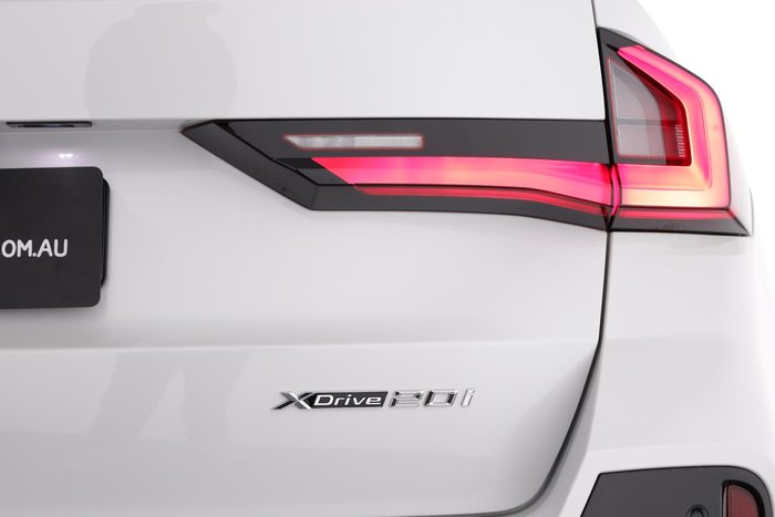 2025 BMW X1 xDrive20i M Sport