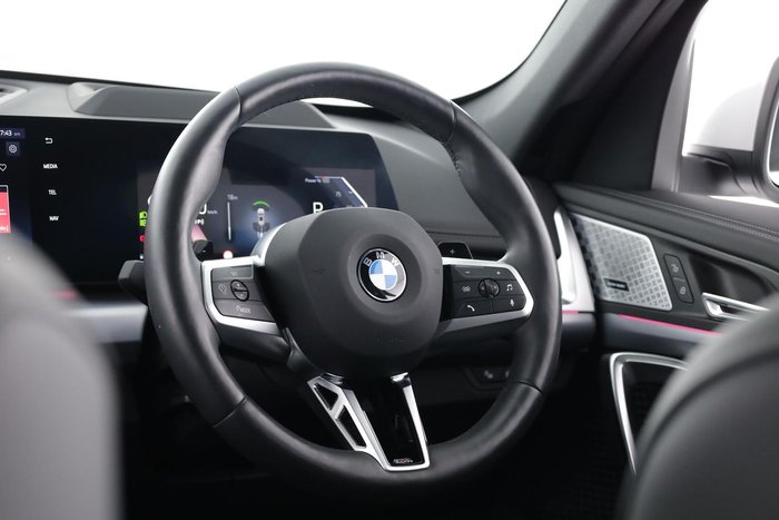 2025 BMW X1 xDrive20i M Sport