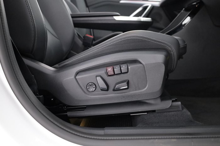 2025 BMW X1 xDrive20i M Sport