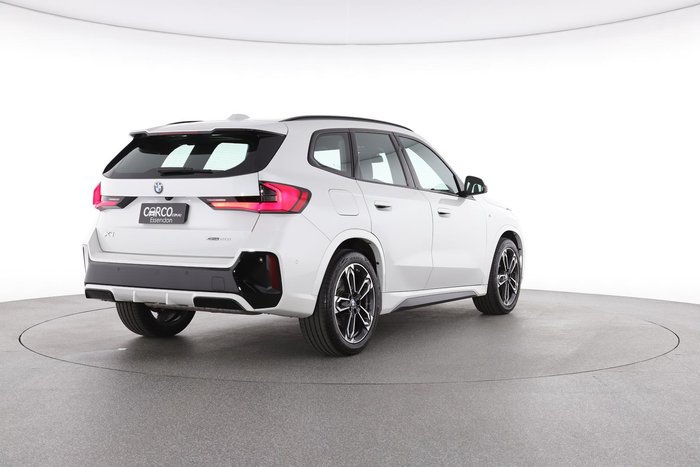 2025 BMW X1 xDrive20i M Sport