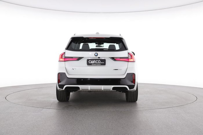 2025 BMW X1 xDrive20i M Sport