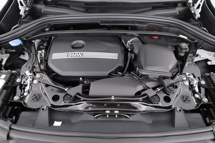 2025 BMW X1 xDrive20i M Sport
