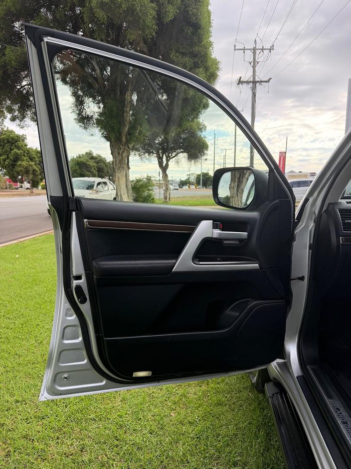 2019 Toyota Landcruiser Sahara