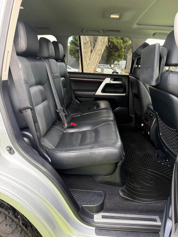 2019 Toyota Landcruiser Sahara