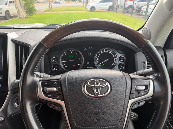 2019 Toyota Landcruiser Sahara