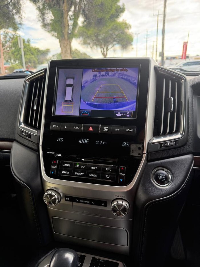 2019 Toyota Landcruiser Sahara