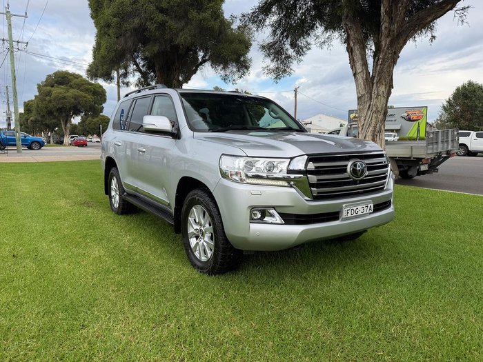 2019 Toyota Landcruiser
