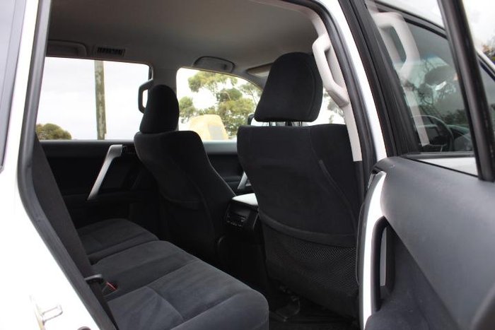 2023 Toyota Landcruiser Prado GXL