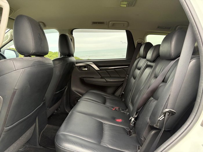 2017 Mitsubishi Pajero Sport Exceed