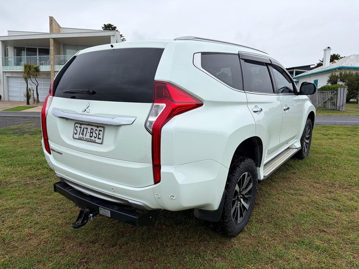 2017 Mitsubishi Pajero Sport Exceed