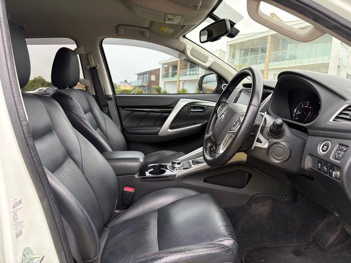 2017 Mitsubishi Pajero Sport Exceed