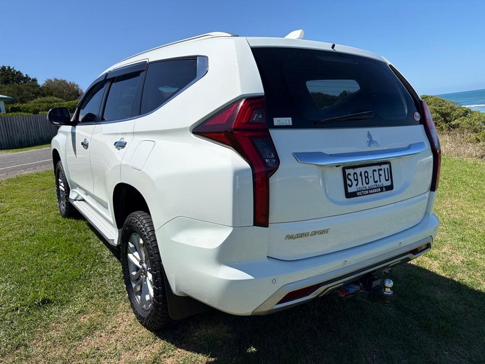 2020 Mitsubishi Pajero Sport GLX