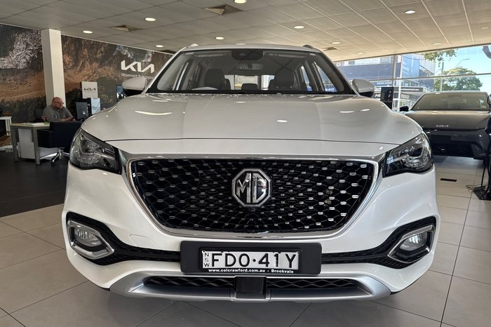 2022 MG HS Excite