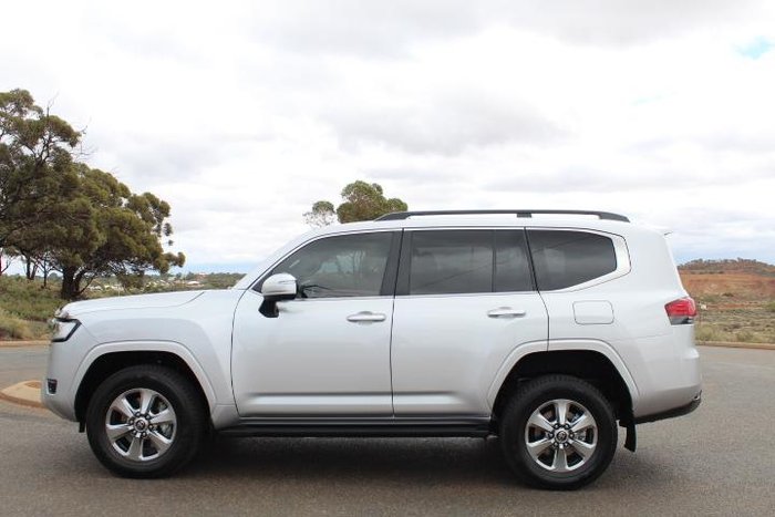 2021 Toyota Landcruiser VX
