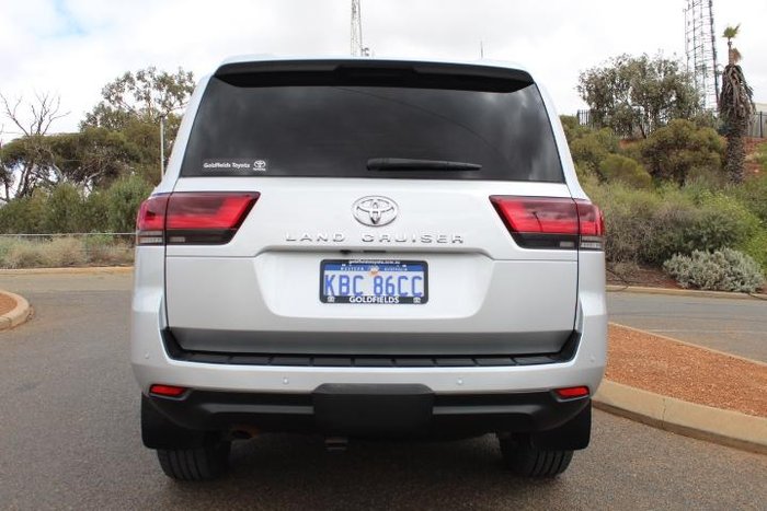 2021 Toyota Landcruiser VX