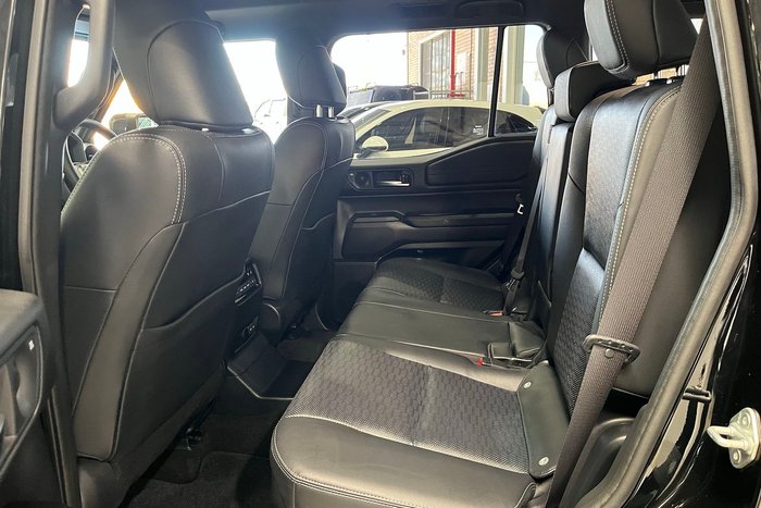 2025 Toyota Landcruiser Prado Kakadu