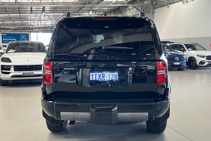 2025 Toyota Landcruiser Prado Kakadu