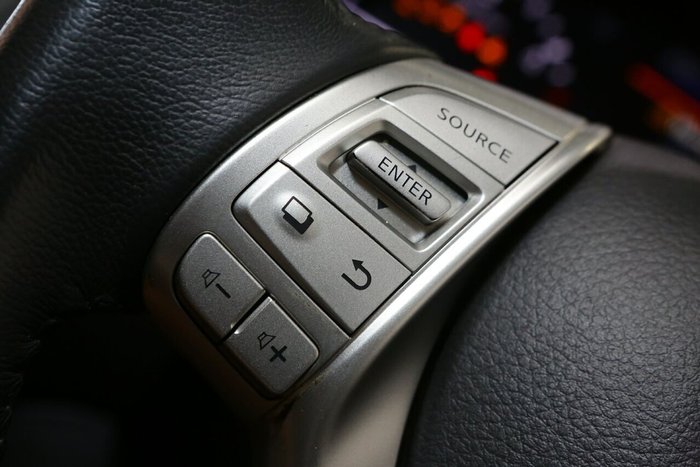 2020 Nissan Navara ST