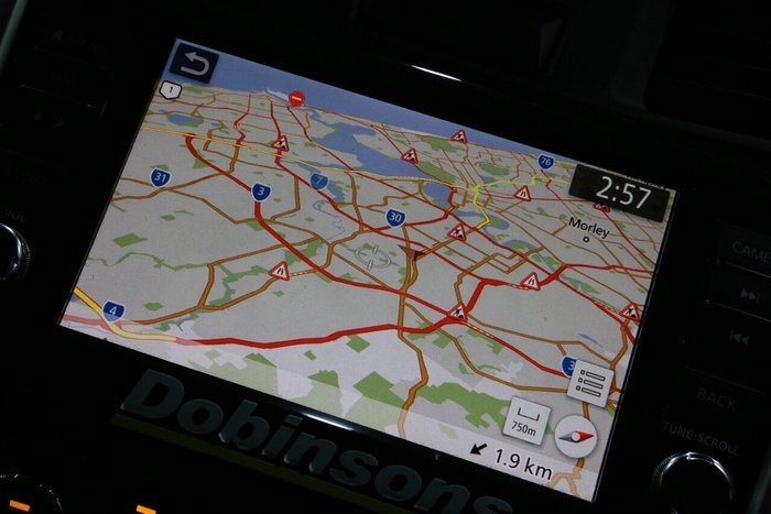 2020 Nissan Navara ST