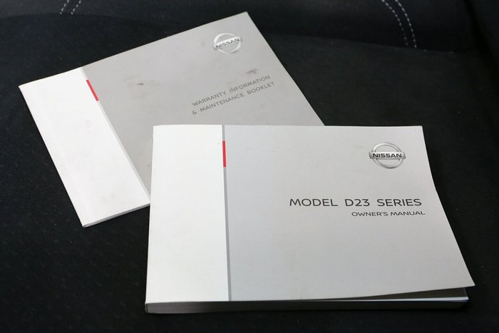 2020 Nissan Navara ST