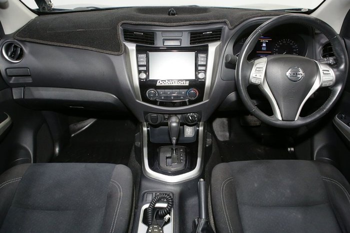 2020 Nissan Navara ST