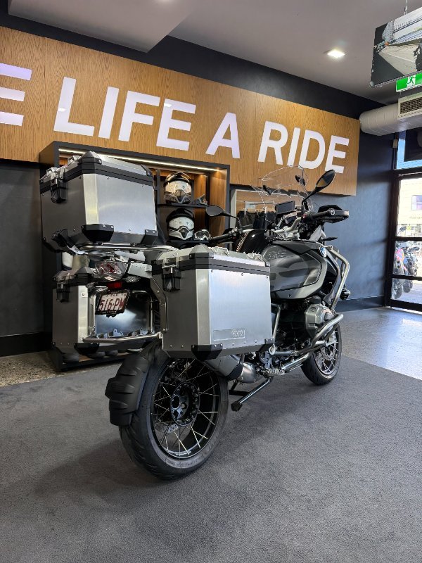 2017 BMW Motorrad R1200 GS ADVENTURE RALLYE Black