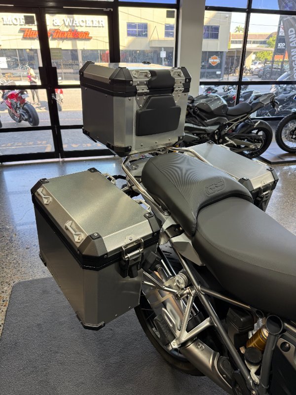 2017 BMW Motorrad R1200 GS ADVENTURE RALLYE Black