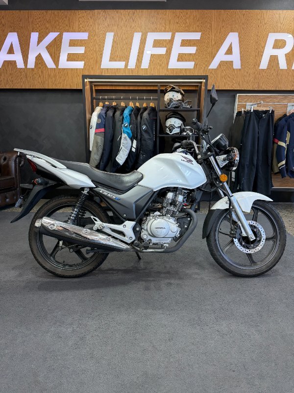 2014 Honda CB125E White
