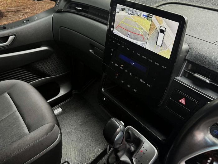 2023 Hyundai STARIA LOAD Premium