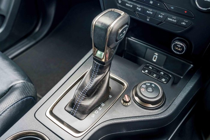 2019 Ford Everest Sport