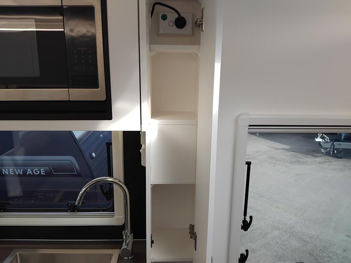 2026 New Age Caravans My26 Manta Ray 16Ft Couples Full Composite