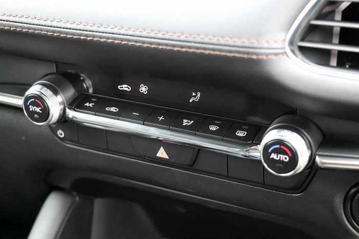2025 Mazda 3 G20 Touring