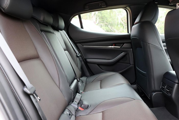 2025 Mazda 3 G20 Touring