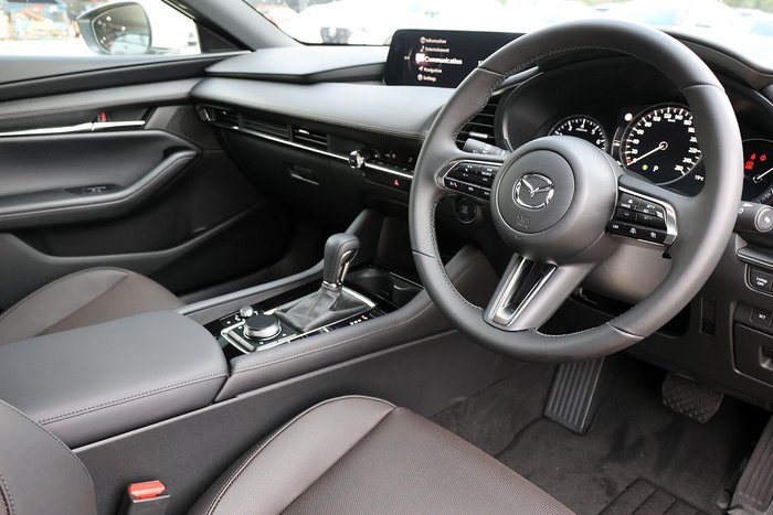 2025 Mazda 3 G20 Touring