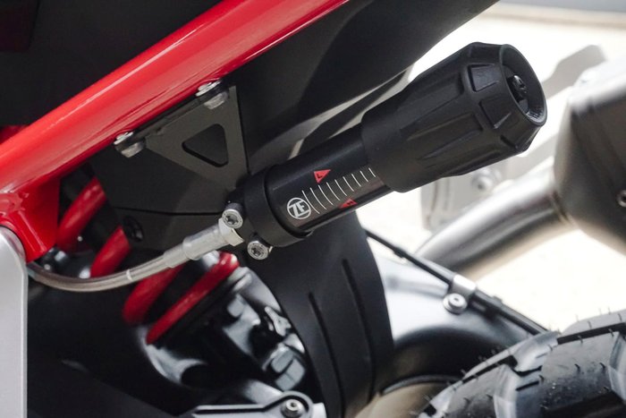 2025 BMW F 900 GS Enduro F 900 Yellow