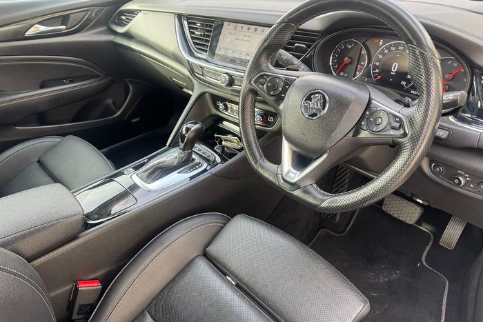 2018 Holden Calais V