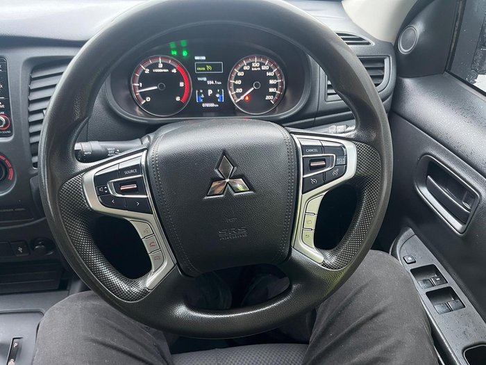 2021 Mitsubishi Triton GLX