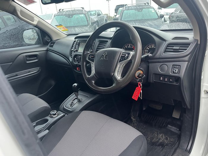 2021 Mitsubishi Triton GLX