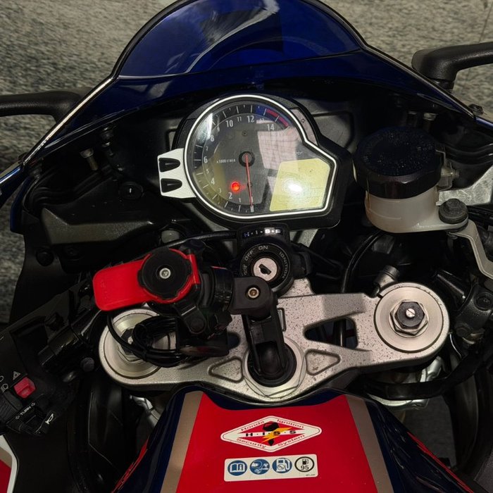 2010 Honda CBR1000RR (FIREBLADE) White