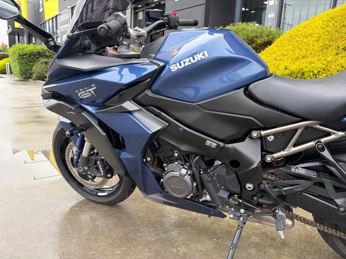 2023 Suzuki GSX-S1000GT