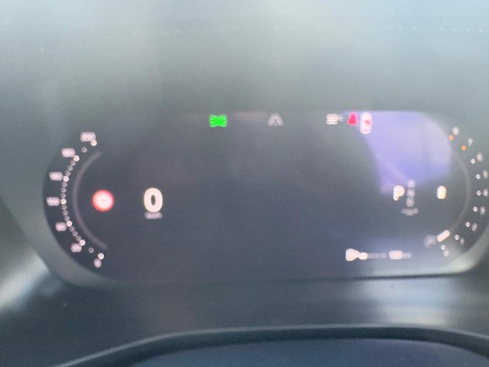 2022 Volvo XC40 Ultimate B5 Dark